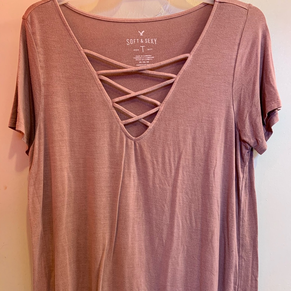 American Eagle tee